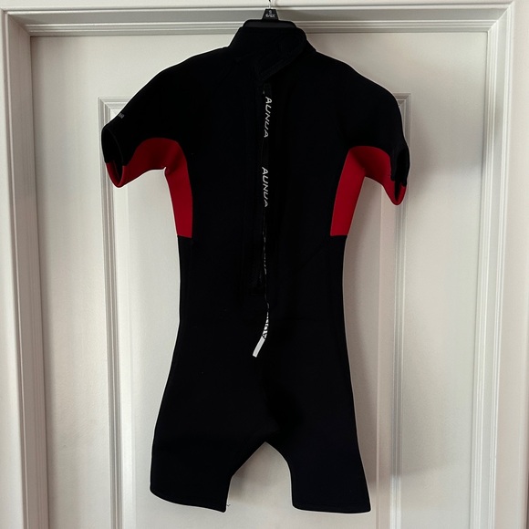 Wetsuit - Picture 2 of 2